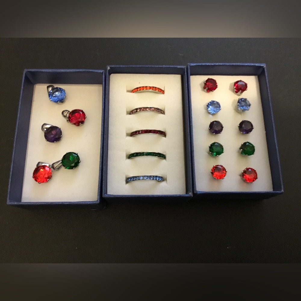 Vibrant Gemstone colored Earring Set, ring set and pendants, silver